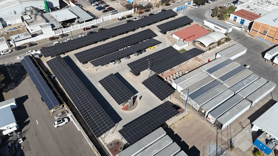 Planta solar en naves industriales